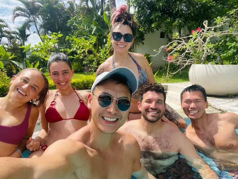 A group selfie by the pool